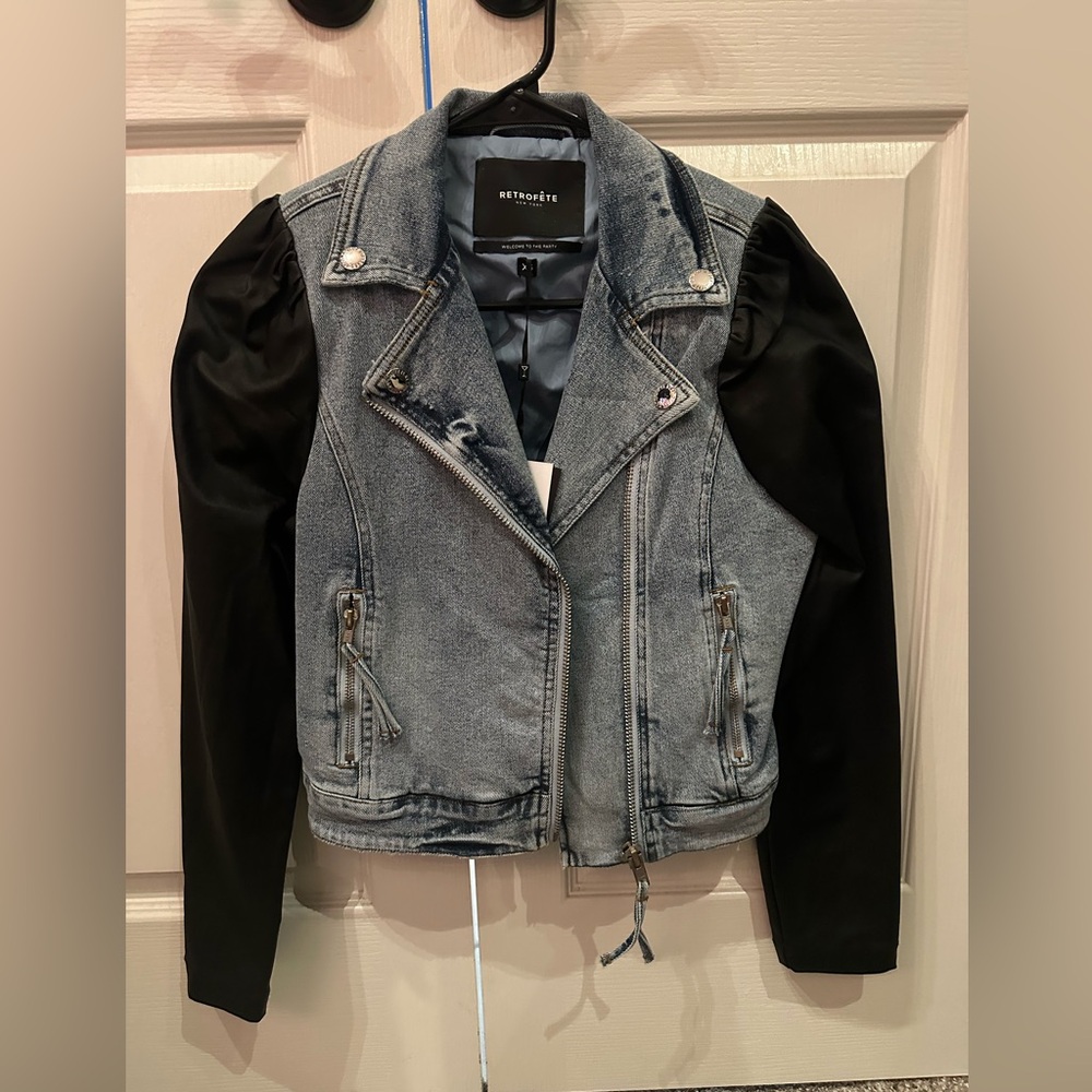 Retrofete jacket